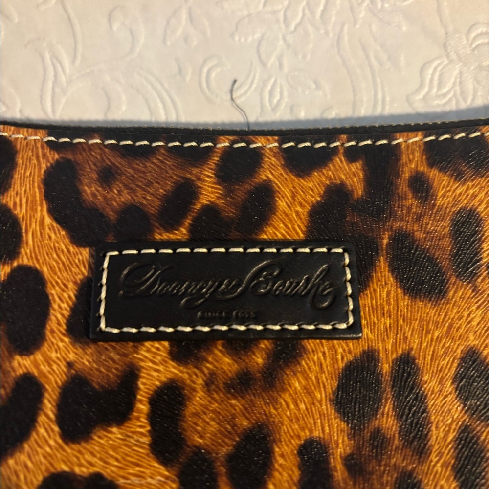 Dooney & Bourke Lizzy Leopard Print Small Shoulder Bag - Picture 3 of 9